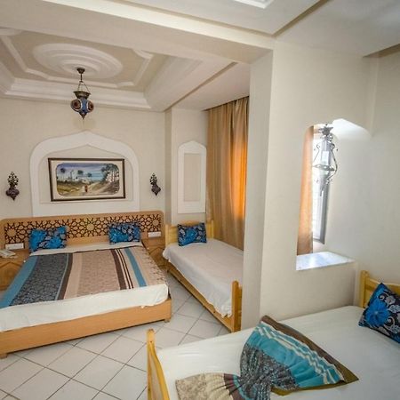 Saheb Ettabaa Tunis Hotel Exterior photo